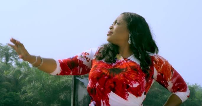 Sinach – Way Maker