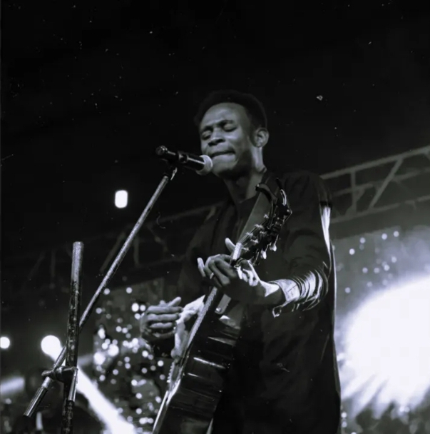 Kaestrings Jesus Alone Gospeljuice Kaestrings - Jesus Alone