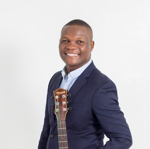 Boaz Danken – Uwepo Wako Ndio Salama Yangu