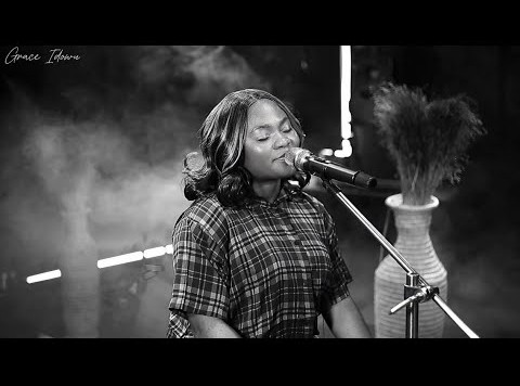 Grace Idowu – Worship Medley 18